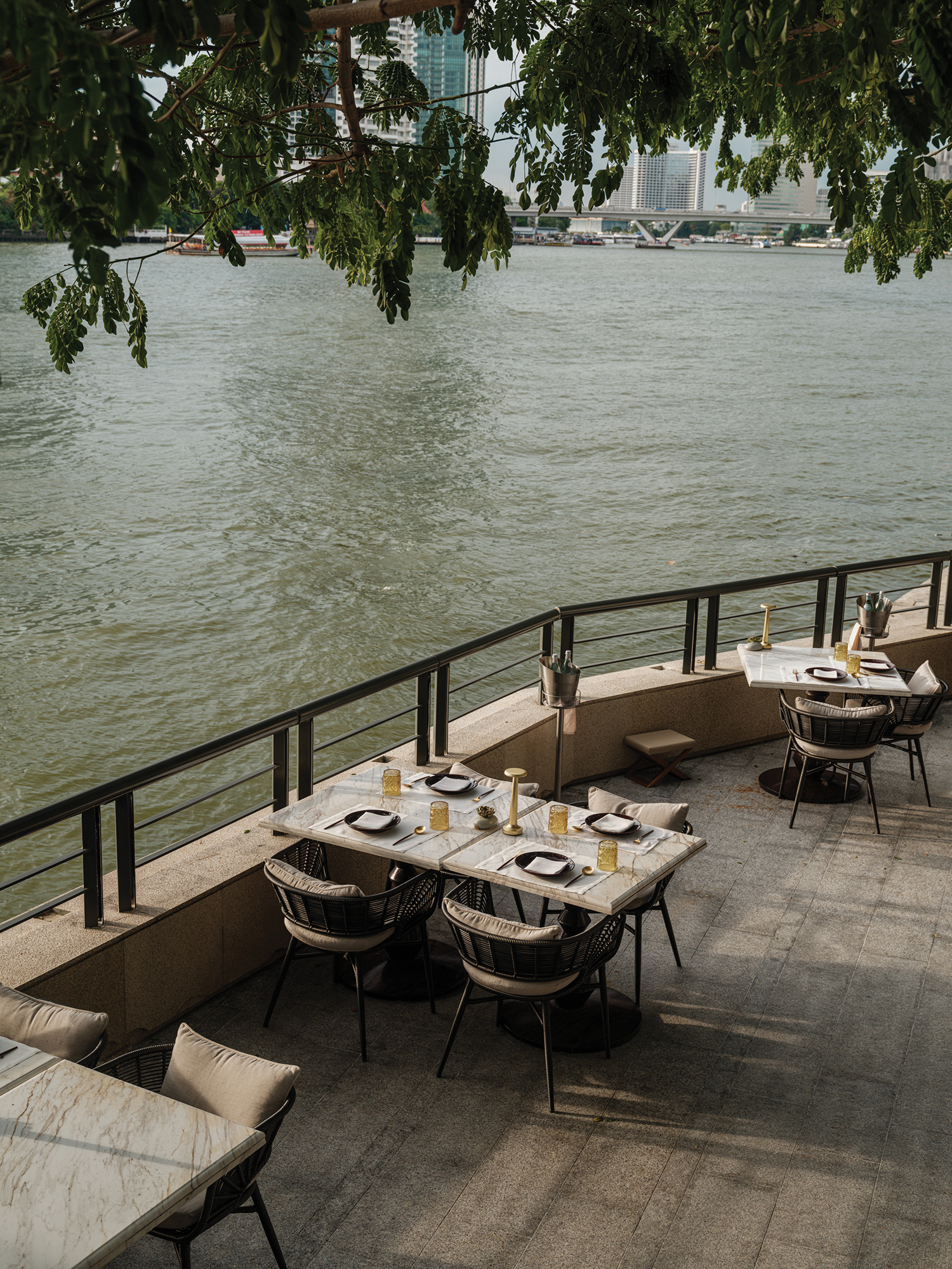 Phra Nakhon terrace